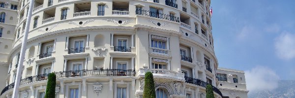 Monako, Hotel de Paris, Budowla