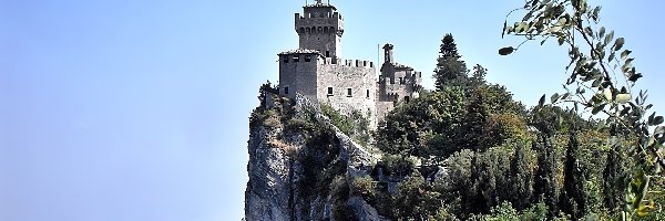 San Marino, Ruiny, Zamek, Akacje, Skały