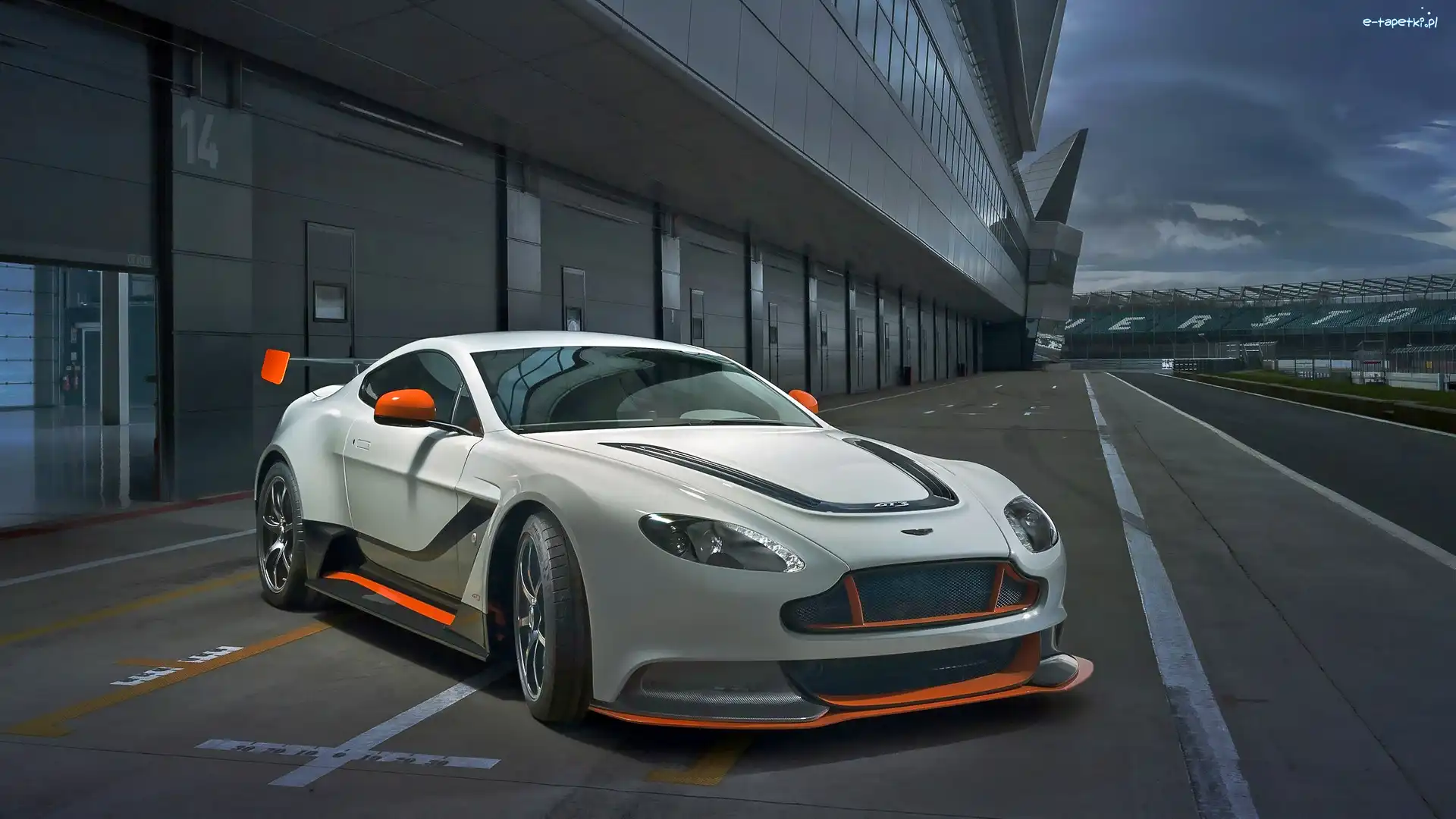 3D, Tor, Aston Martin Vantage GT12