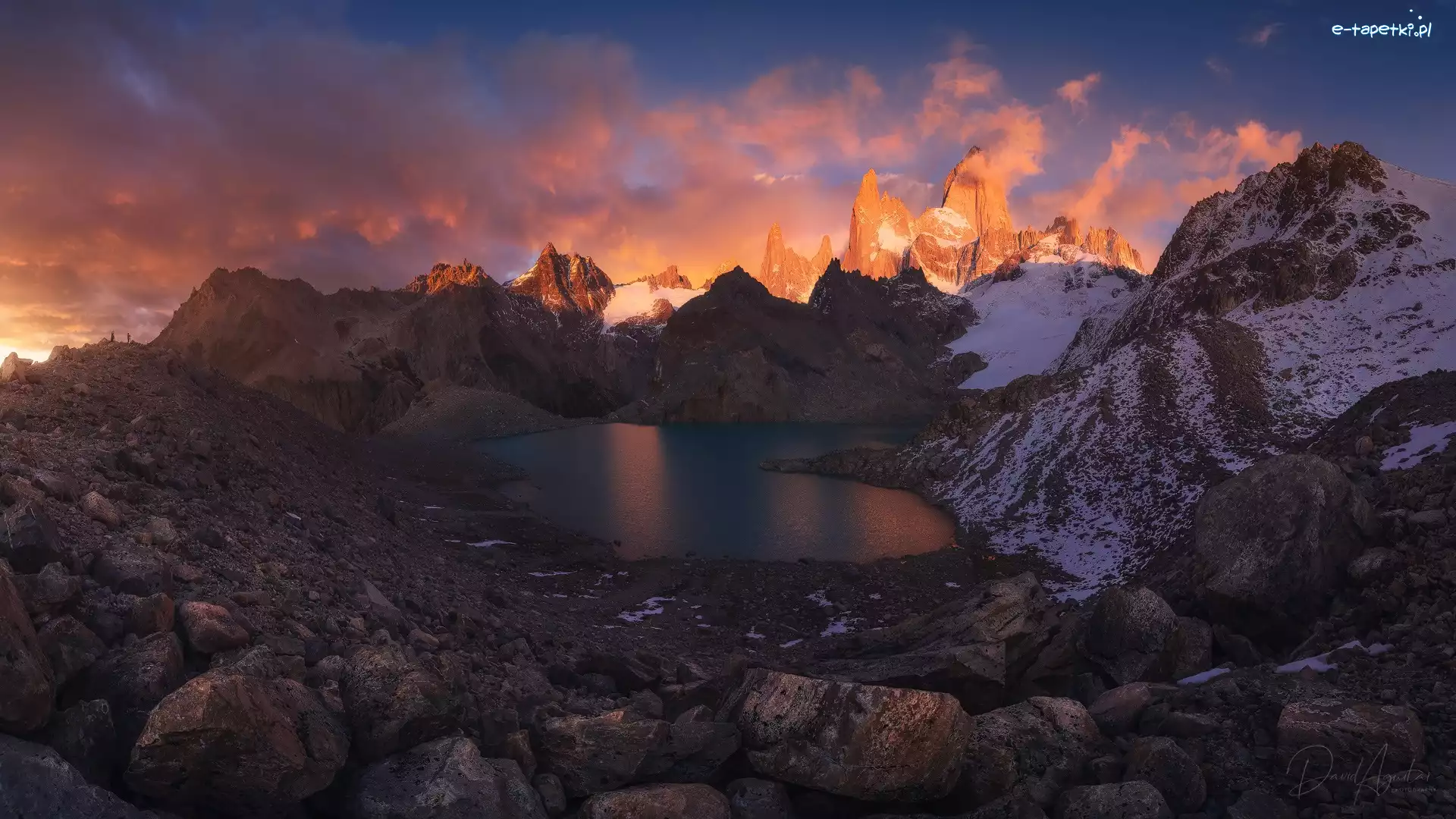 Góry, Argentyna, Chmury, Kamienie, Patagonia, Szczyt Fitz Roy, Jezioro Sucia, Park Narodowy Los Glaciares
