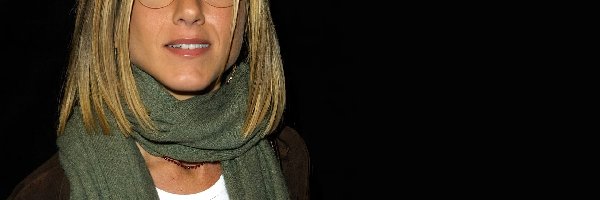 Jennifer Aniston, Okulary