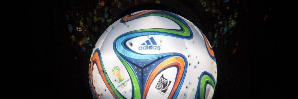 Fifa World Cup 2014, Brazuca, Oficjalna Piłka