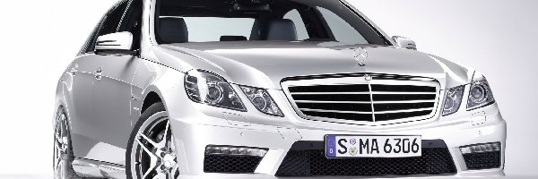 Gwiazda, E63, Mercedes Benz
