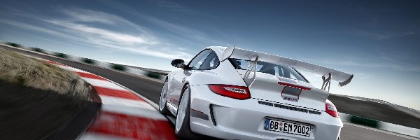 2011 - 2013
, Porsche 911 GT3 RS 4.0