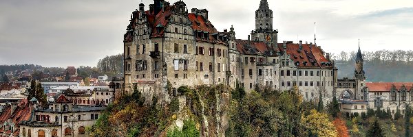 Zamek Sigmaringen, Niemcy, Badenia - Wirtembergia, Domy, Skała