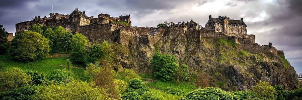 Wzgórze, Szkocja, Edynburg, Edinburgh Castle, Zamek w Edynburgu, Drzewa, Skały