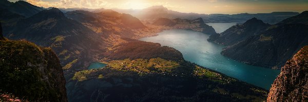 Góry Alpy Szwajcarskie, Wschód słońca, Jezioro Czterech Kantonów, Szwajcaria