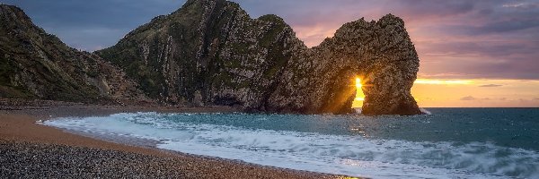 Promienie słońca, Łuk Durdle Door, Kanał La Manche, Wybrzeże Jurajskie, Anglia, Skały, Morze