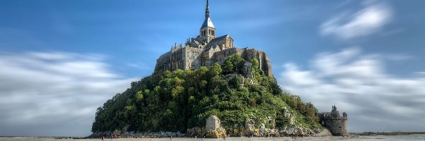 Francja, Saint Michel, Klasztor