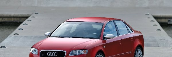 RS4, Audi, Czerwone