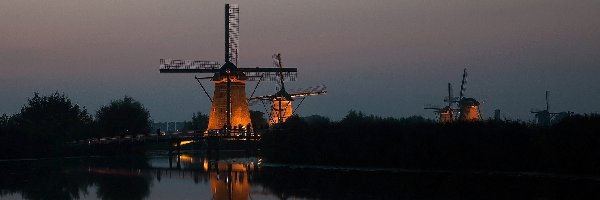 Wiatraki, Rzeka, Most, Holandia, Noc