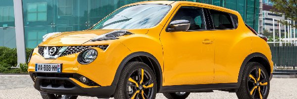Żółty, Nissan Juke