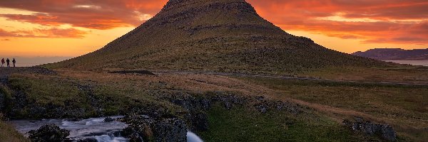 Skały, Zachód słońca, Wodospad, Islandia, Kirkjufell, Góra