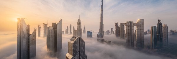 Mgła, Wieżowiec, Burj Khalifa, Dubaj, Zjednoczone Emiraty Arabskie, Wschód słońca, Drapacze chmur