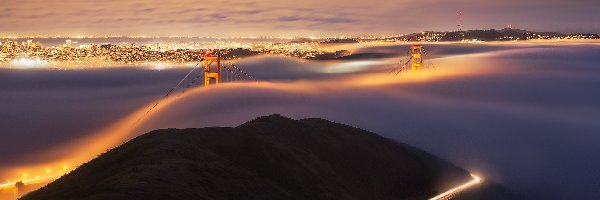 Światła, Most, Golden Gate Bridge, San Francisco, Stany Zjednoczone, Miasto, Mgła