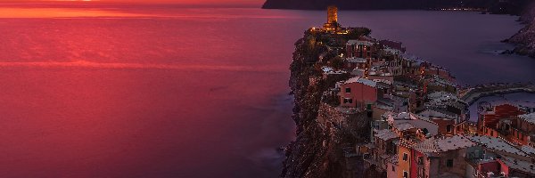 Liguria, Vernazza, Zachód słońca, Wybrzeże, Cinque Terre, Morze Liguryjskie, Domy, Włochy