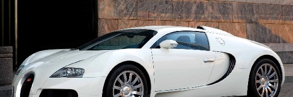 2005, Bugatti Veyron