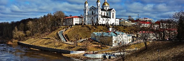 Rzeka Dźwina, Klasztor Bazylianów, Wzgórze, Miasto, Cerkiew Zaśnięcia Najświętszej Maryi Panny, Białoruś, Witebsk