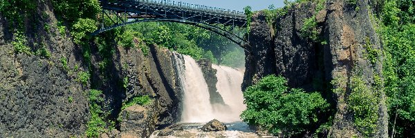 Skały, Paterson Great Falls, Passaic River, Rzeka, Most, Stany Zjednoczone, Stan New Jersey, Wodospad, Drzewa