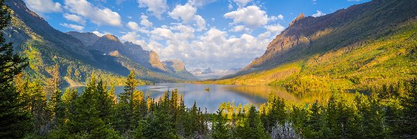 Jezioro, Stan Montana, Chmury, Drzewa, Park Narodowy Glacier, Saint Mary Lake, Góry, Stany Zjednoczone