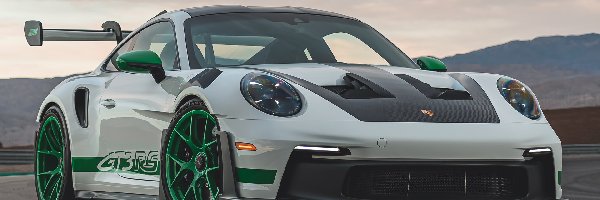 Porsche 911 GT3 RS Tribute Carrera RS Package