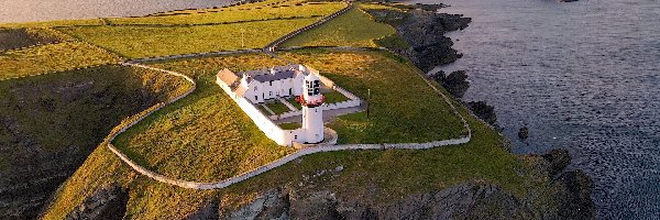Latarnia morska, Skały, Galley Head Lighthouse, Irlandia, Morze