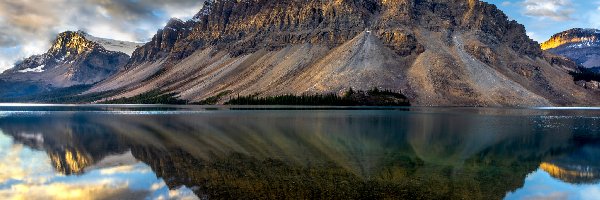Kanada, Jezioro, Bow Lake, Crowfoot Mountain, Góry, Park Narodowy Banff, Odbicie