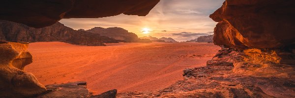 Jordania, Wadi Rum, Pustynia, Przebijające światło, Skały