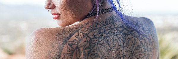 Plecy, Tatuaż, Kobieta