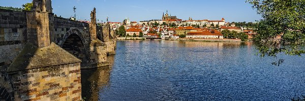 Czechy, Rzeka Wełtawa, Praga, Domy, Most Karola