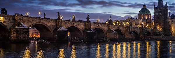 Noc, Most, Rzeka Wełtawa, Praga, Czechy, Światła, Budynki