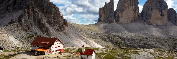 Schronisko Auronzo, Tre Cime di Lavaredo, Dolomity, Kaplica, Góry, Włochy