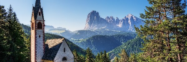 Drzewa, Sassolungo, Dolomity, Góry, Włochy, Św Jakuba, Kościół