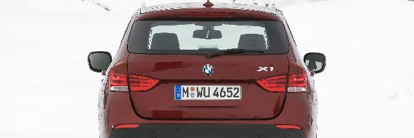 Śnieg, BMW X1
