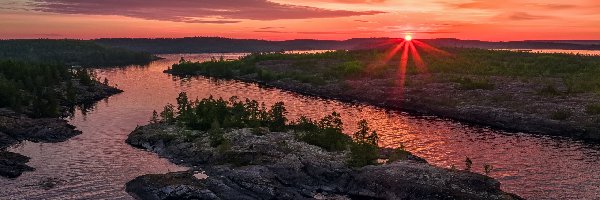 Wschód słońca, Jezioro, Ładoga, Karelia, Rosja, Drzewa, Wyspy