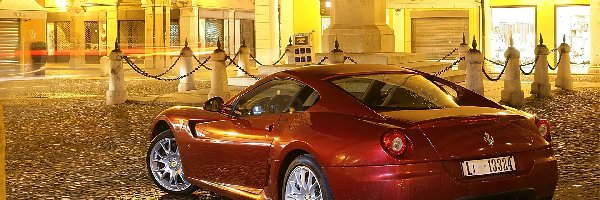 Starówka, Ferrari 599