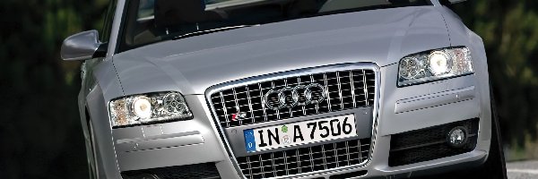 Przód, Audi S8, Srebrny