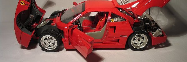 Do, Ferrari F 40, Sklejania, Model