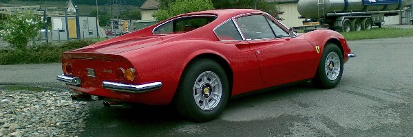 GT, Ferrari Dino, Czerwone